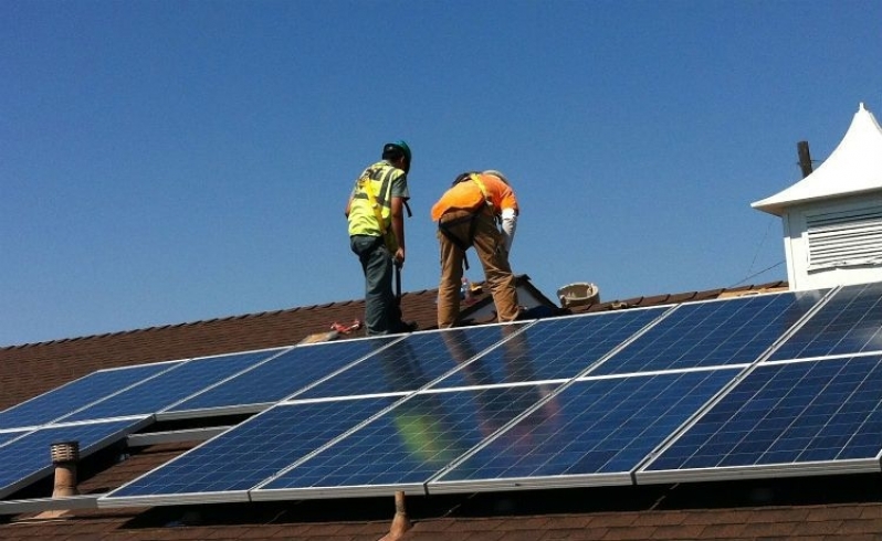 Placa Solar para Redução de Energia Elétrica em Condomínios
