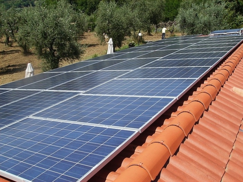 Placa Solares para Economia de Energia Elétrica